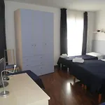 La Bussola Hotel *